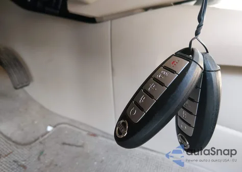 2013 Nissan Pathfinder Platinum from USA, damaged, VIN 5N1AR2MN9DC668987